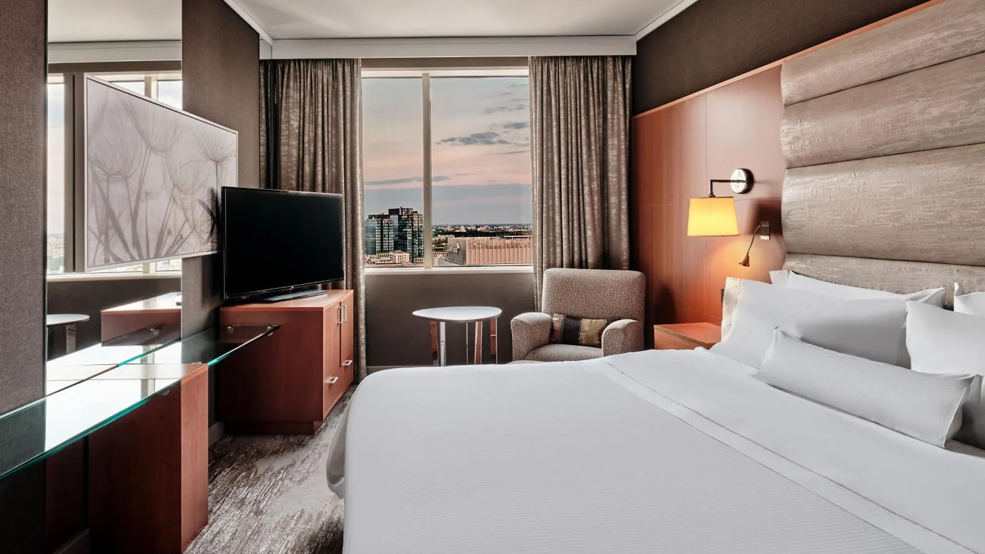*****  Hotel The Westin Warschau Polen